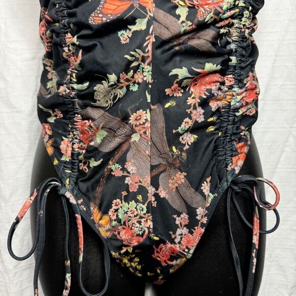 NEW HAH black floral ruched lace up reversible one piece swimsuit size Medium - Picture 4 of 8